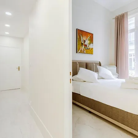 Apartment Caf Friedland *